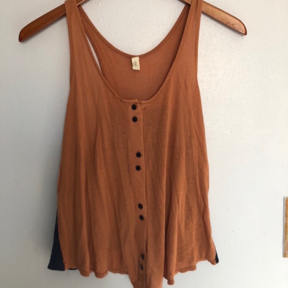 Burnt Orange Tank, Navy Blue Back